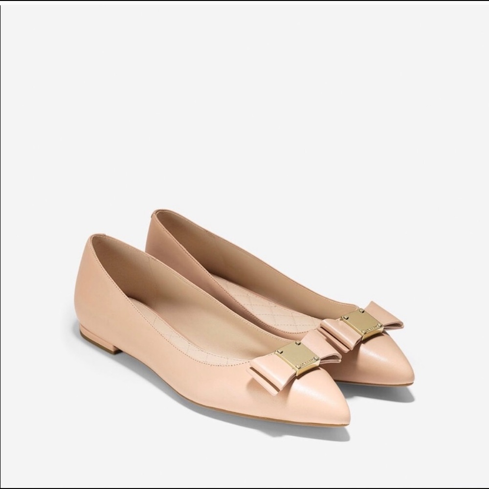 NIB genuine leather flats nude